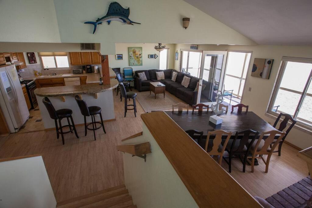 Coastal Sunset Beach House — photo 16