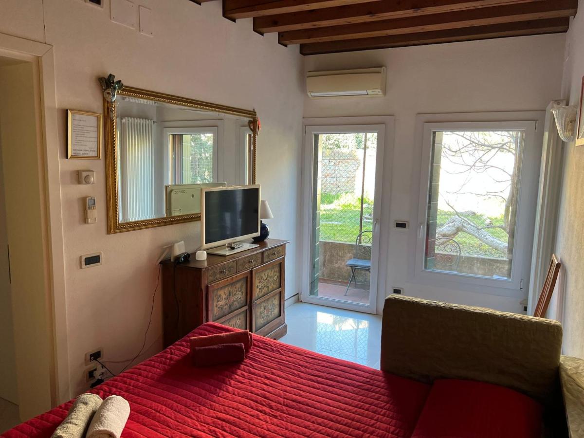 Beatiful modern flat Venice centre with private lounge green area relax - 5