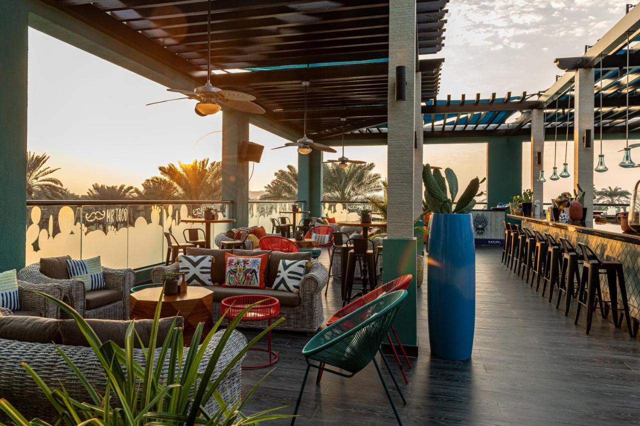 Le Royal Meridien Beach Resort & Spa Dubai photo