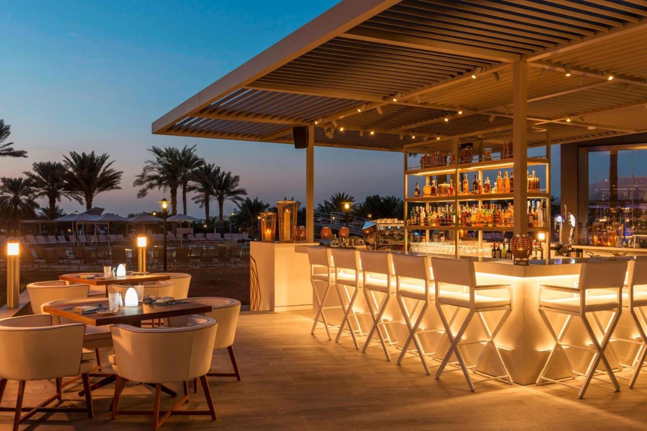 Le Royal Meridien Beach Resort & Spa Dubai photo