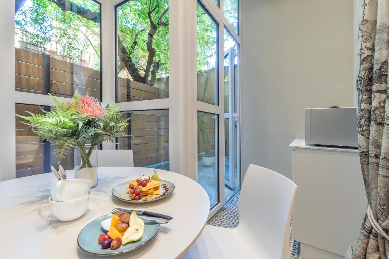 Cavour Five Senses - 4