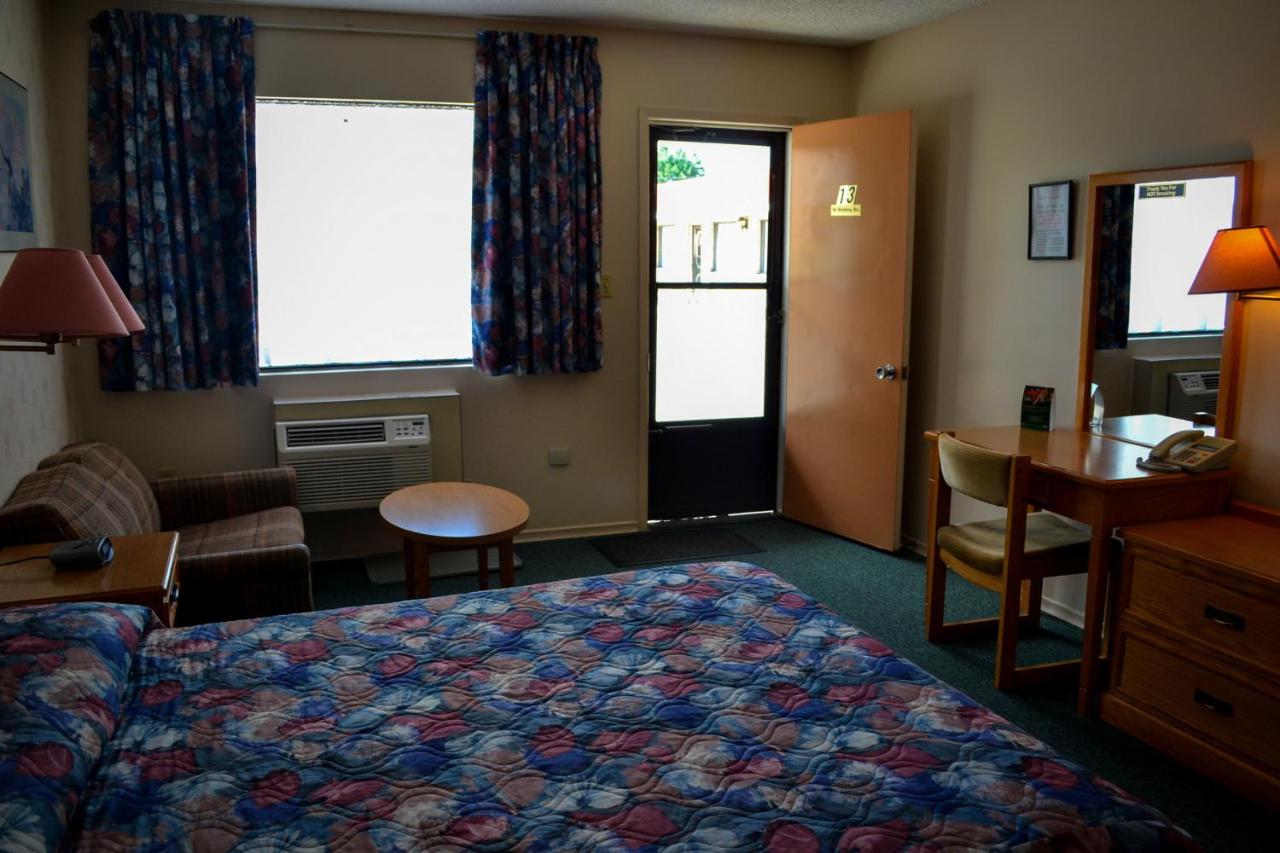 Lighthouse Motel — photo 14
