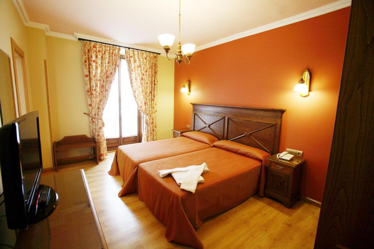 Hotel Imperion (Spanje Cangas de Onís) - Booking.com