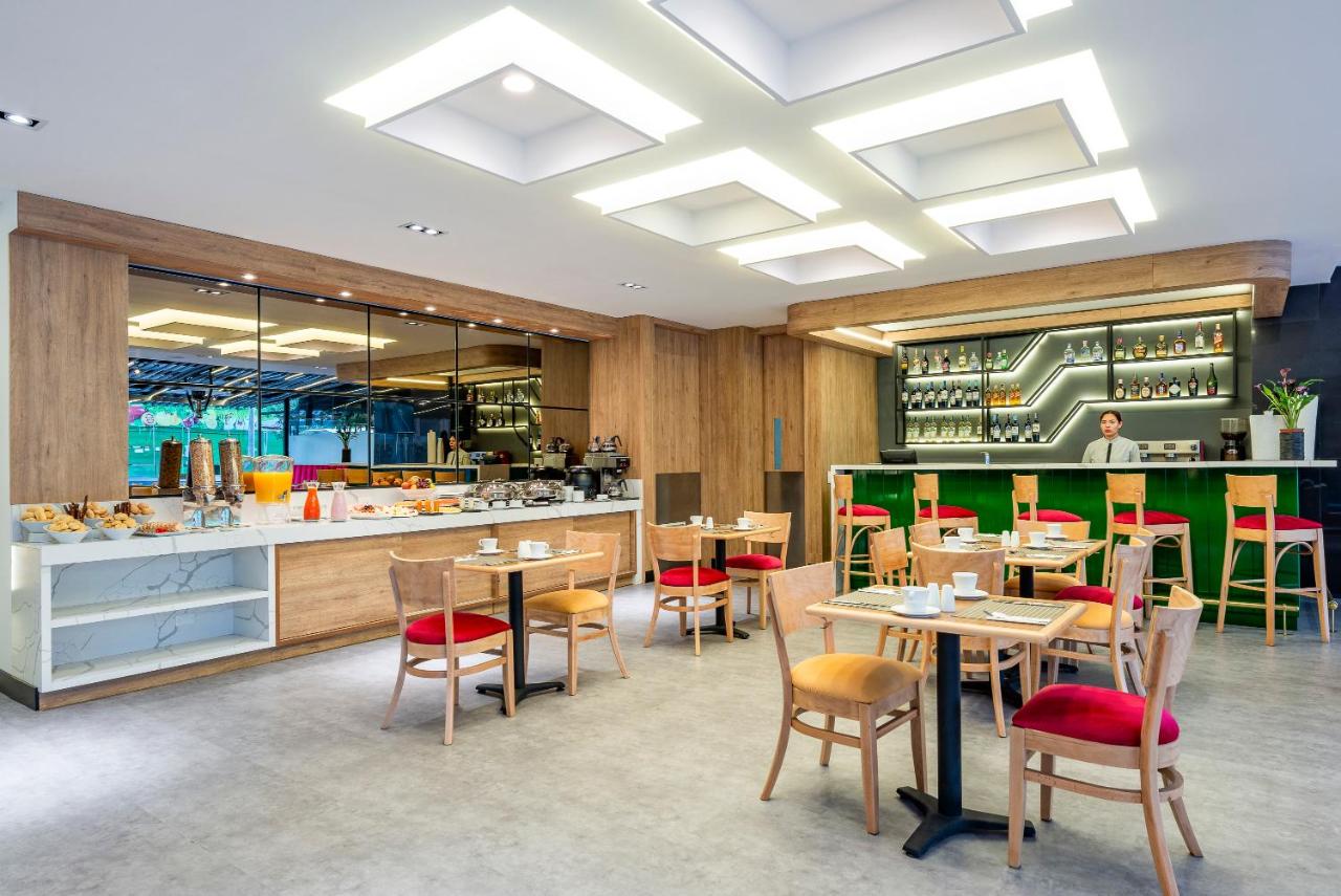 One Sixteen Hotel photo