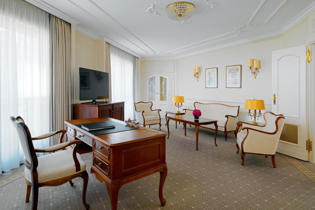 The Westin Grand Berlin photo