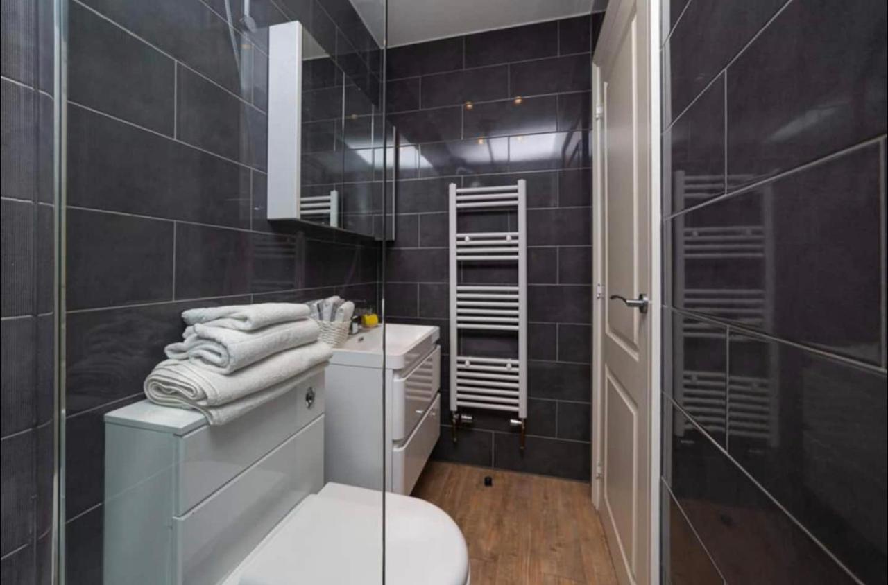 Beautiful 1BD apartment on the King’s Road Chelsea - 3