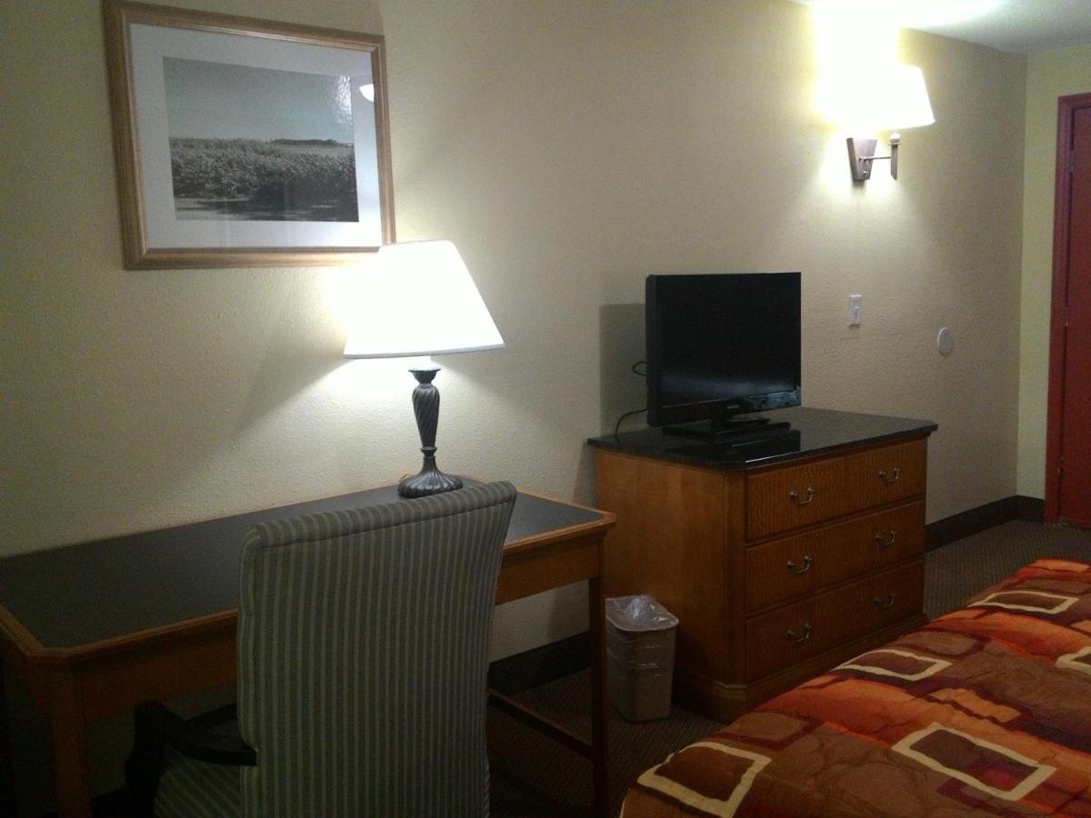 Apalachicola Bay Inn — photo 16