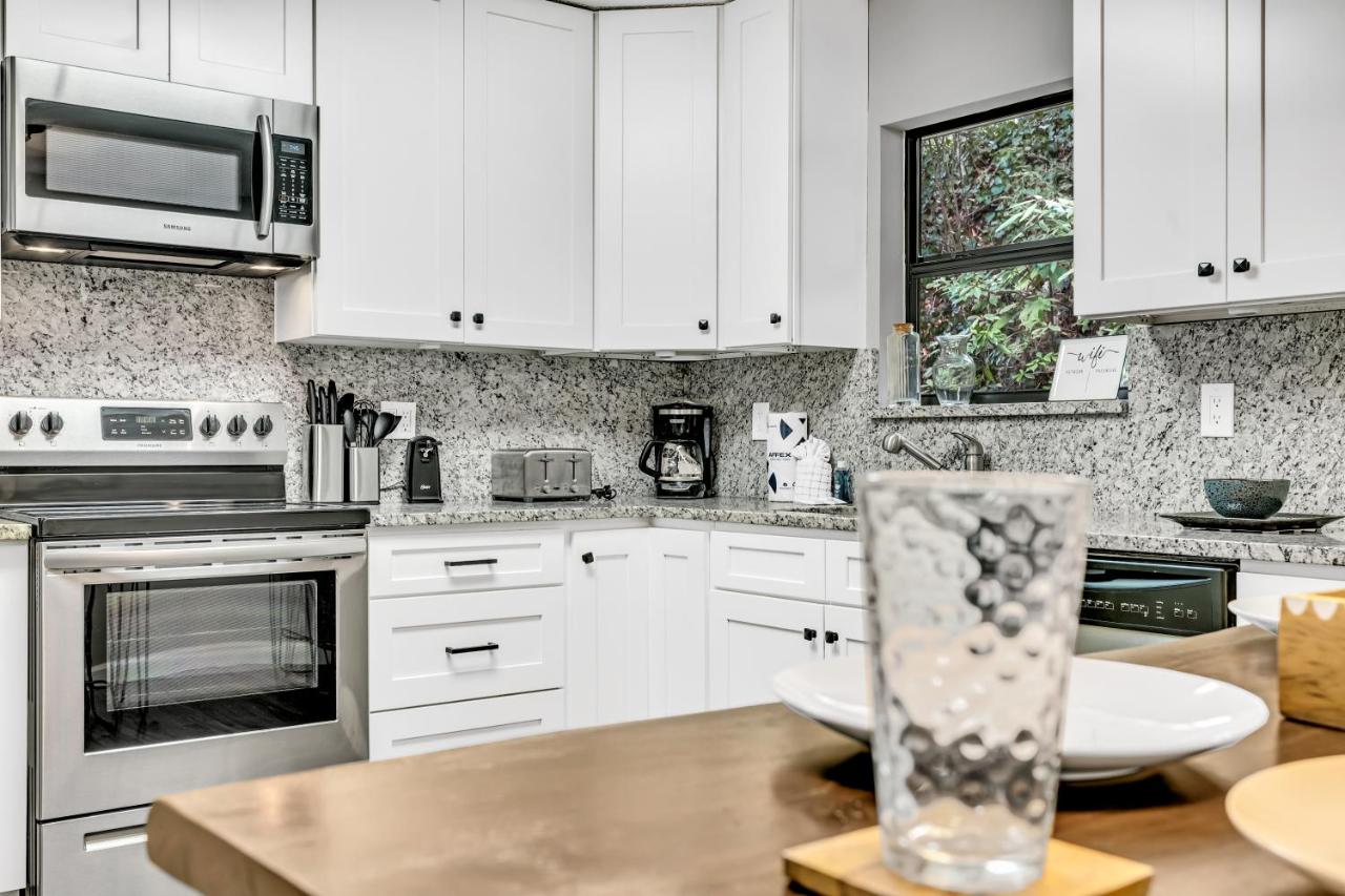 Cove Creek Cottage — photo 13