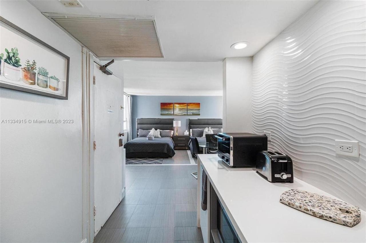 11th Miami Beach - Ocean View -Free Valet Parking - 5