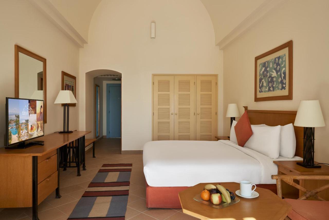 Strand Beach Resort photo