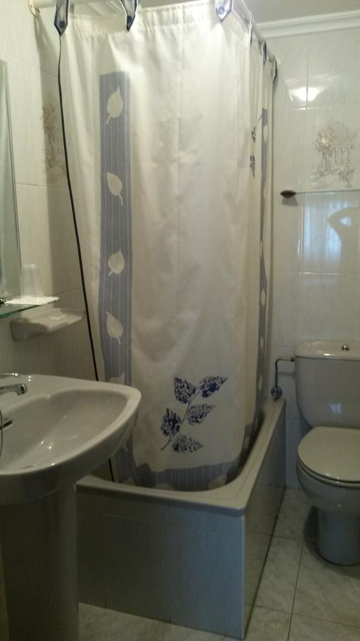 Guesthouse Hostal La Plaza, Tielve, Spain - Booking.com