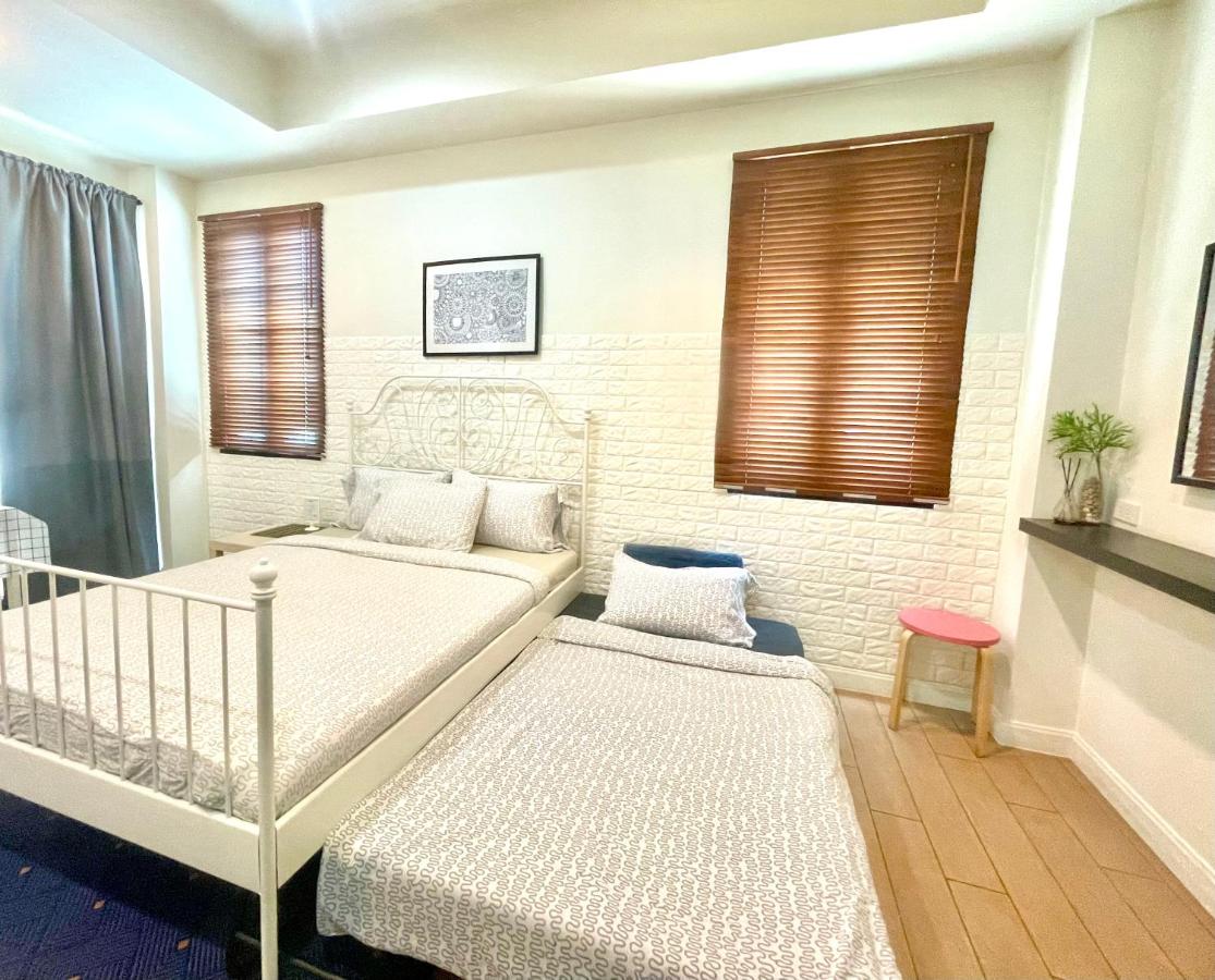 26 เบด แอนด์ คอฟฟี่ (26 bed and coffee)