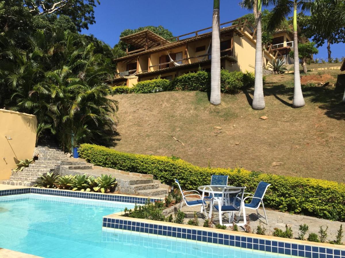 Rooftop swimming pool: Praia da Ferradurinha Guest House