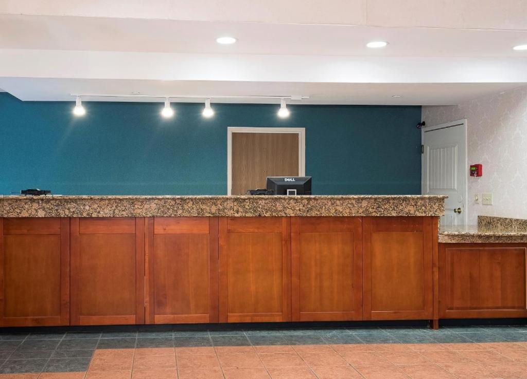 MY HOME & SUITES MADISON — photo 7