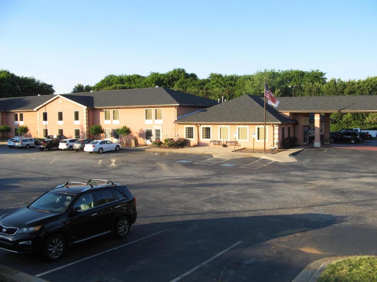 MY HOME & SUITES MADISON — photo 17
