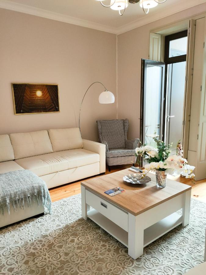 Porto Unique - Apartment with Private Patio - 3
