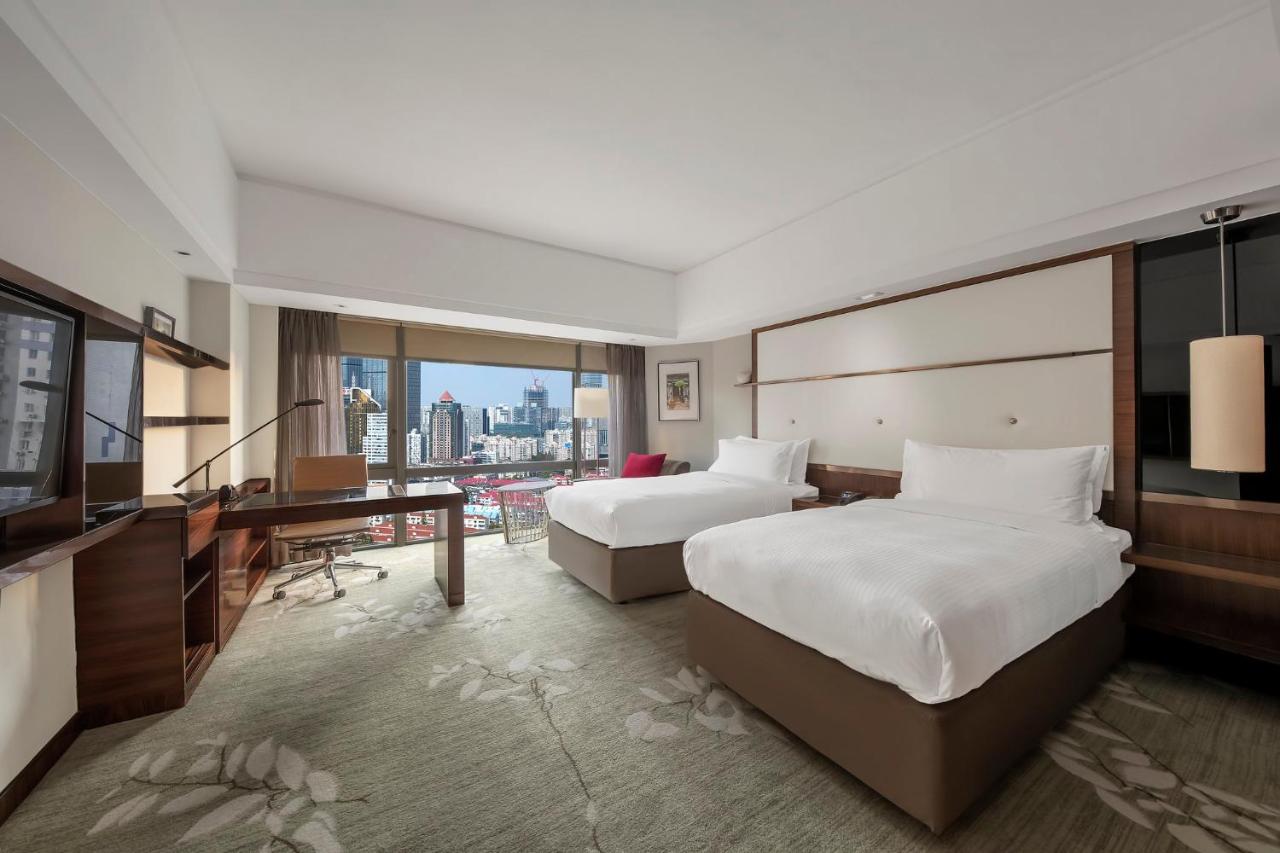 InterContinental Shanghai Pudong, an IHG Hotel photo