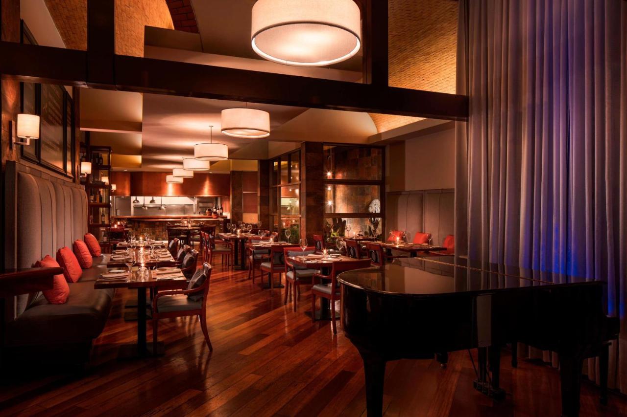 Santiago Marriott Hotel photo