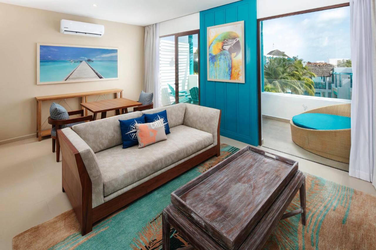 Margaritaville Island Reserve Riviera Cancún - An All-Inclusive Experience for All photo