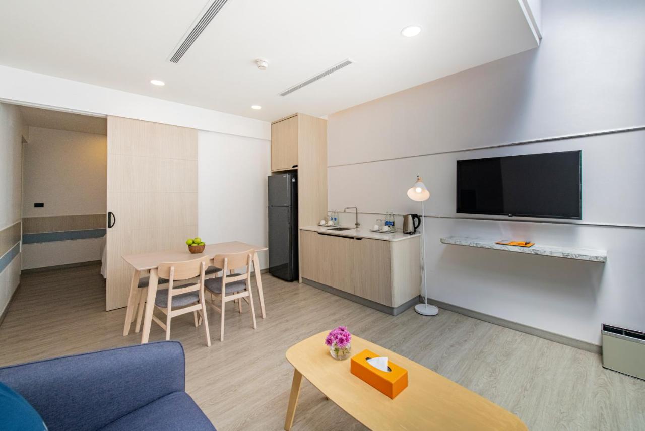 NH Boat Lagoon Phuket Resort - 3