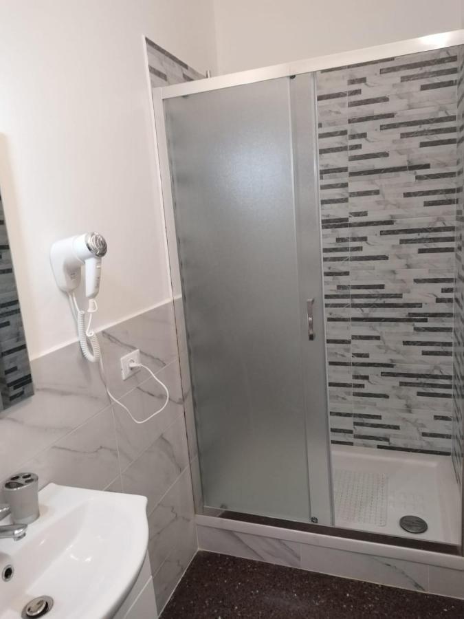 Roby's Rooms affittacamere a Genova, San Martino - 3