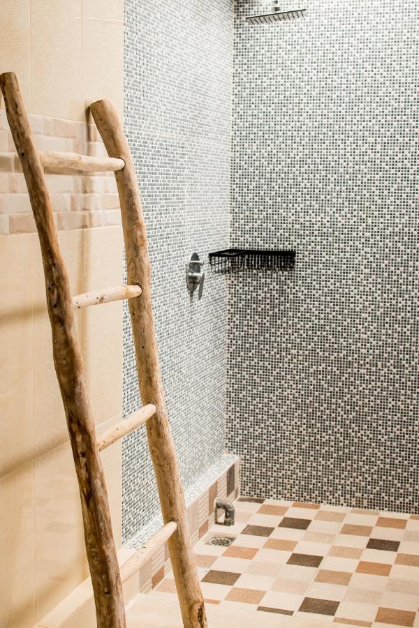 Relax Bali Villas - 4