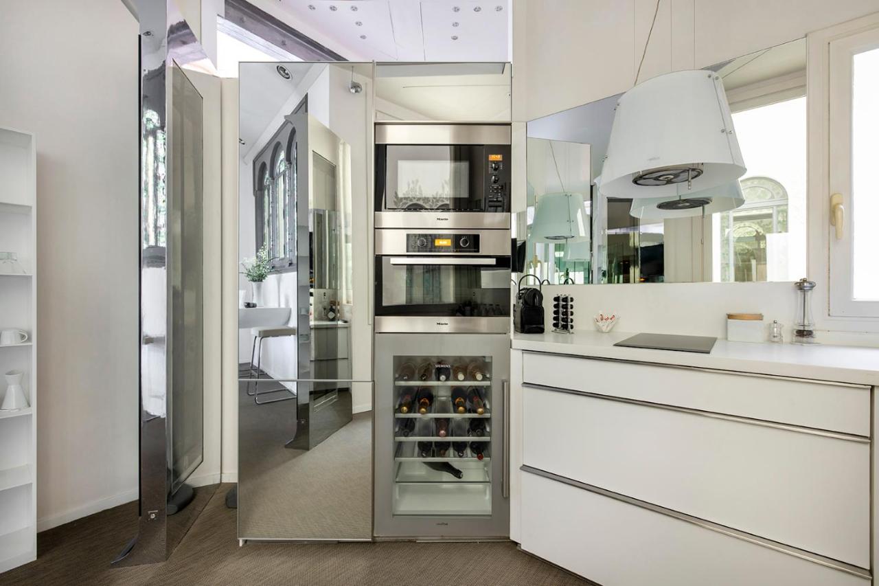 El Palauet Modernist Suites Barcelona - 5