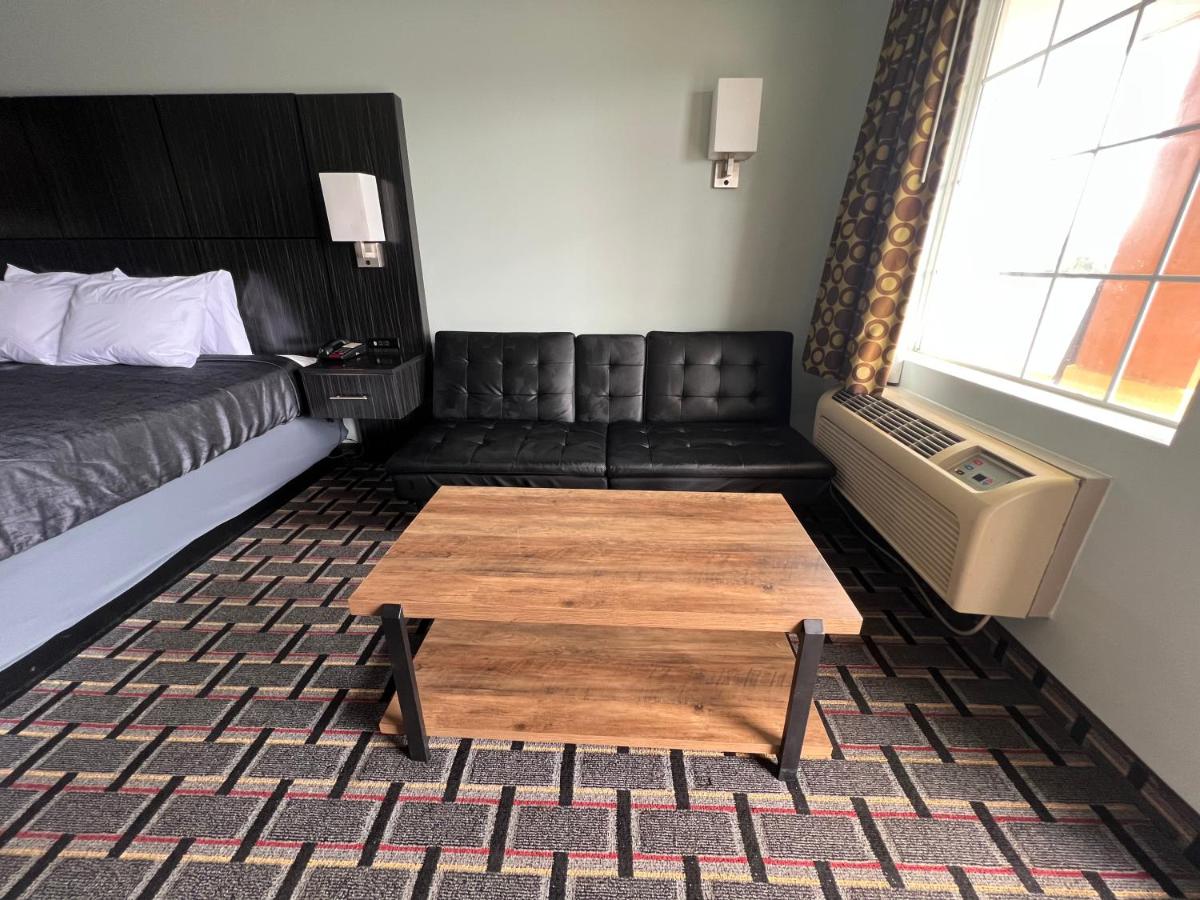 Executive Inn — photo 21