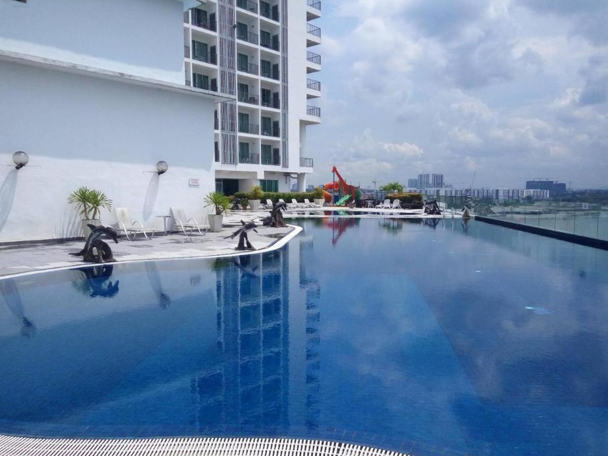 5min Mid Valley Southkey 10min KSL CIQ City Square - 4