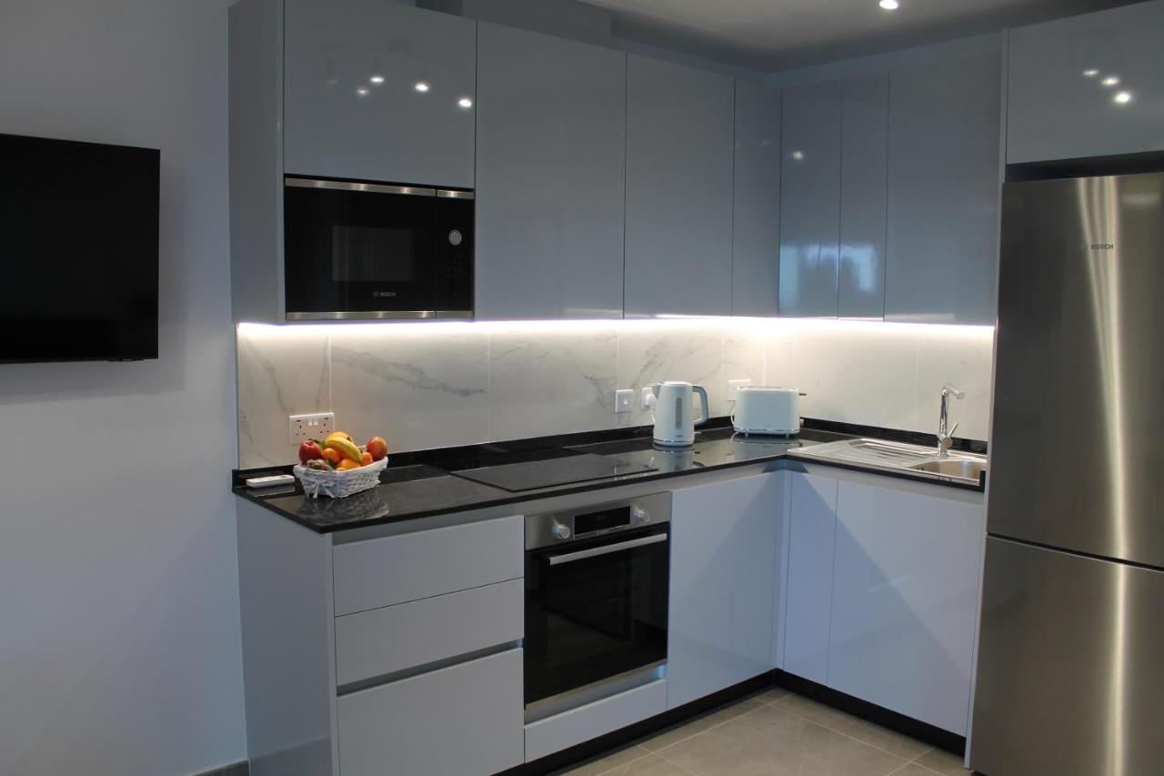 Brand New Studio with Sea View