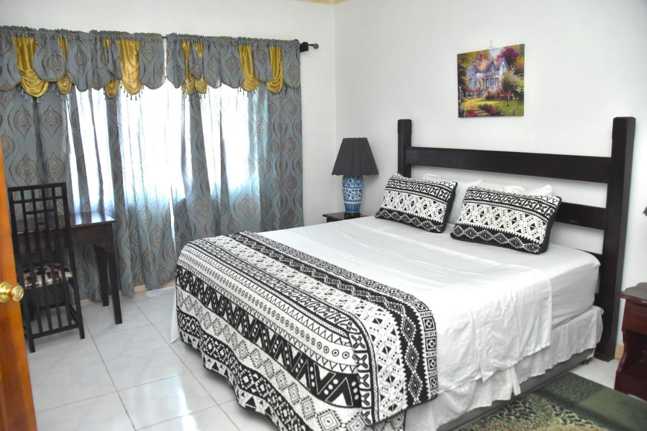 Embassy Deluxe apartment