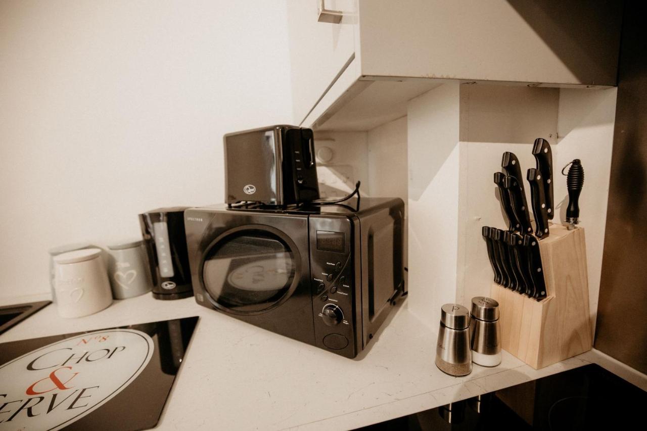 Elthorne Luxury Apartments - Uxbridge photo