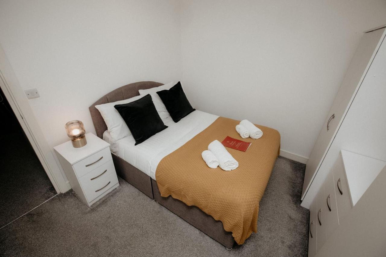 Elthorne Luxury Apartments - Uxbridge photo