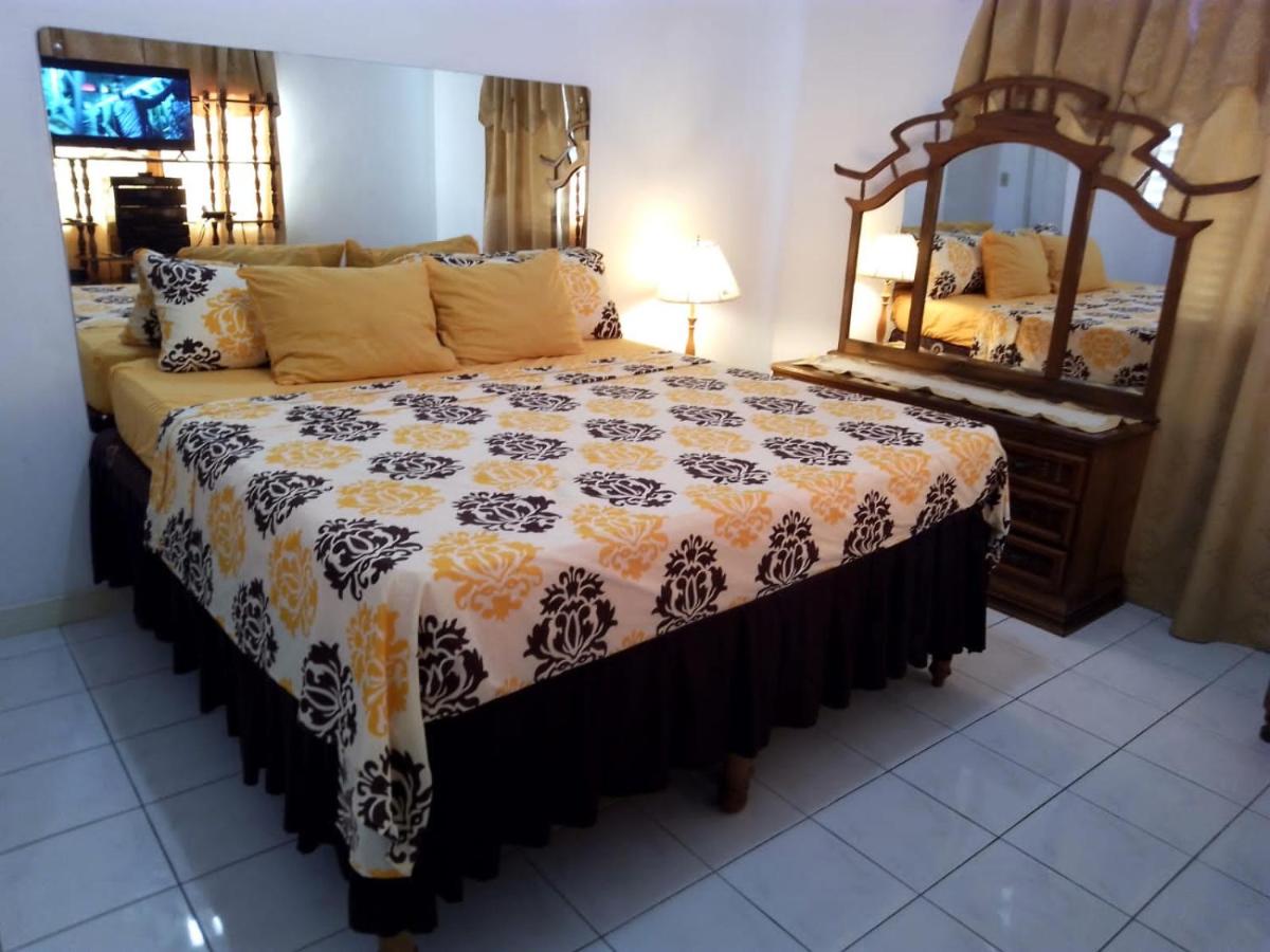 Fully Secured Gated 2 BR Home in Caribbean Estate. - 4