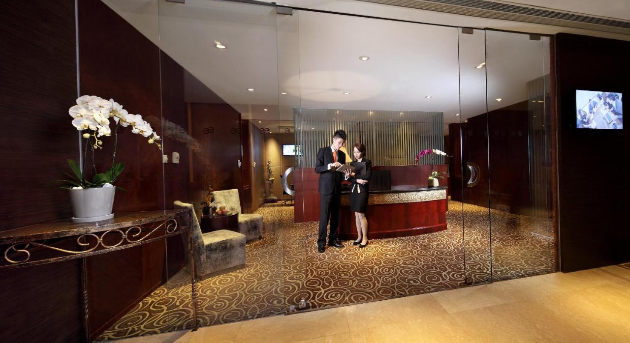 The Eton Hotel Shanghai photo