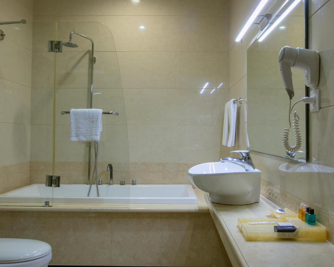 Shah Palace Luxury Museum Hotel photo