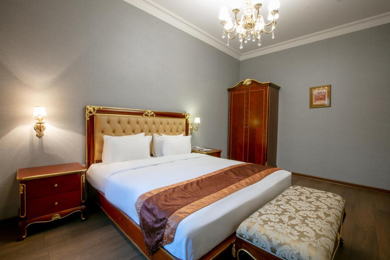 Shah Palace Luxury Museum Hotel photo