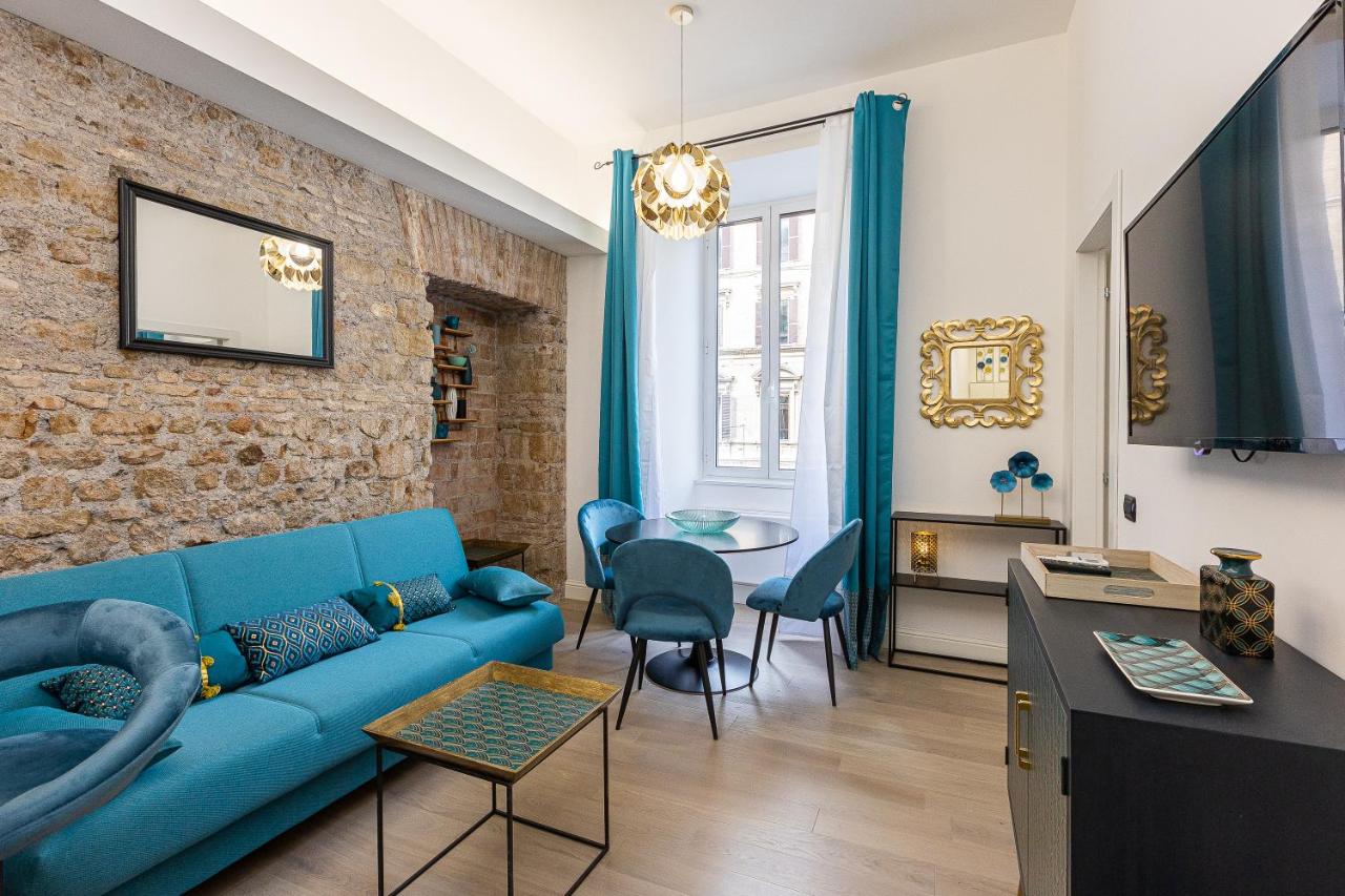 Solferino by Rental in Rome - 5