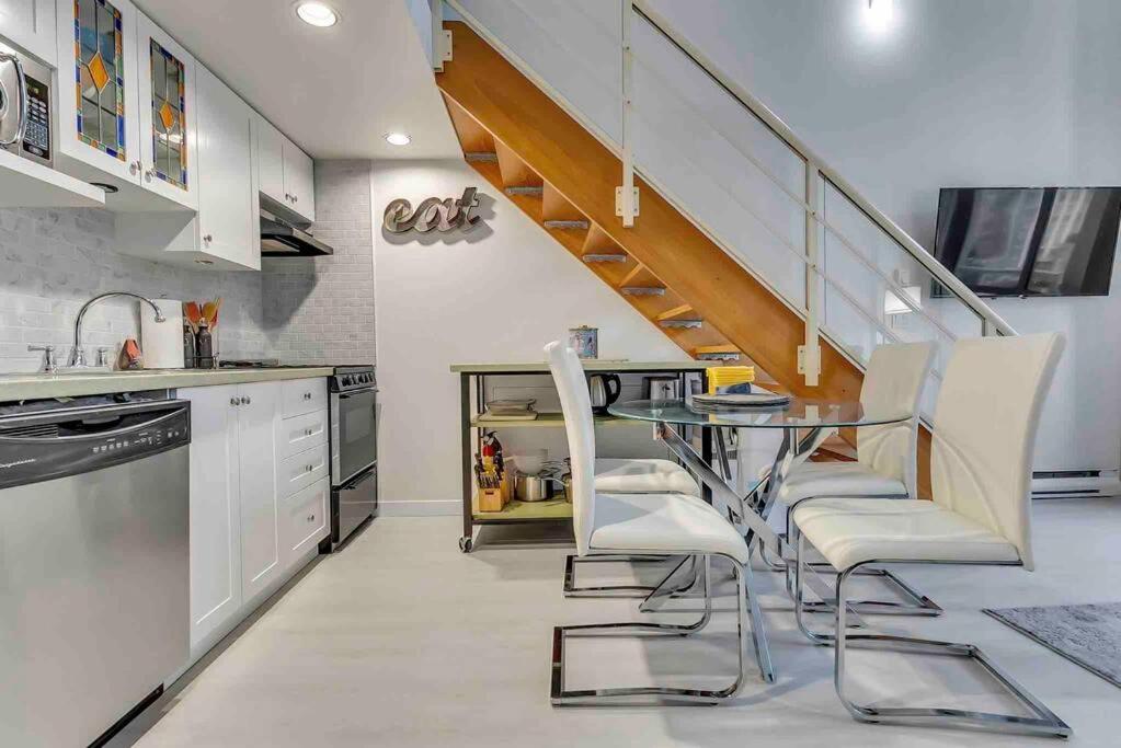 Downtown Vancouver Loft with Private Balcony photo