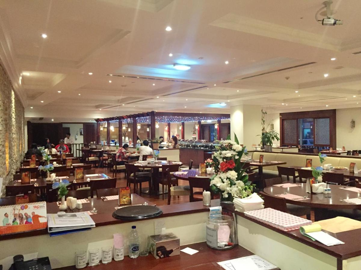 Star Metro Deira Hotel Apartments photo