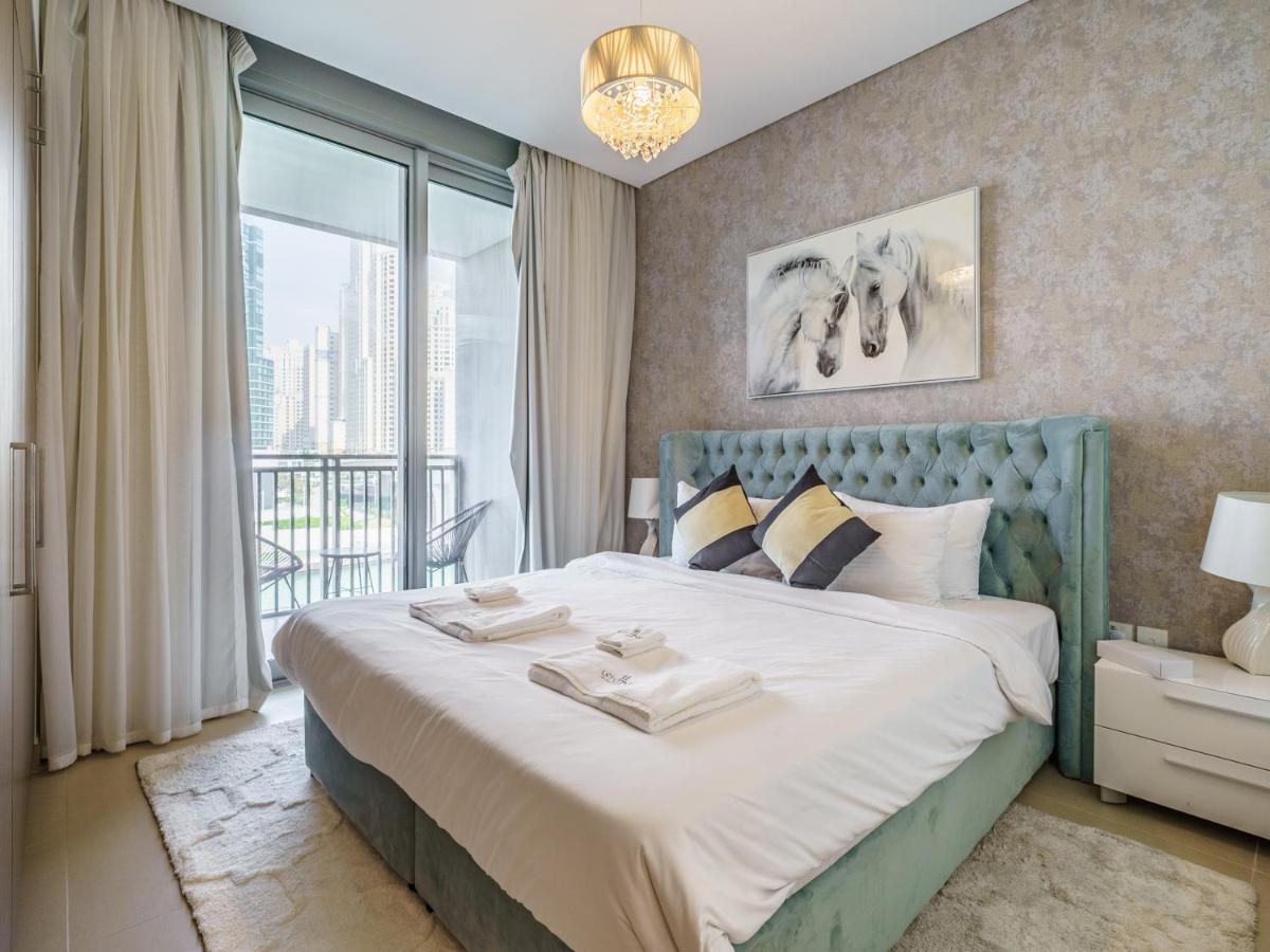 Marvelous 1BR with Beautiful Marina View - 2