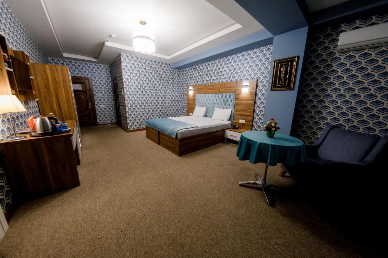 Royal Sapphire Hotel Baku photo