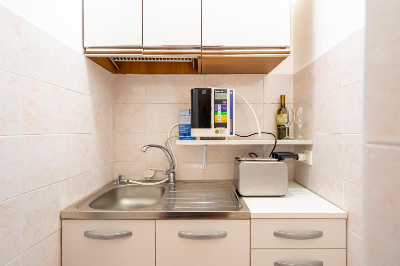 Booking Now Rome-Address Via Palestro,56- Breakfast included - 4