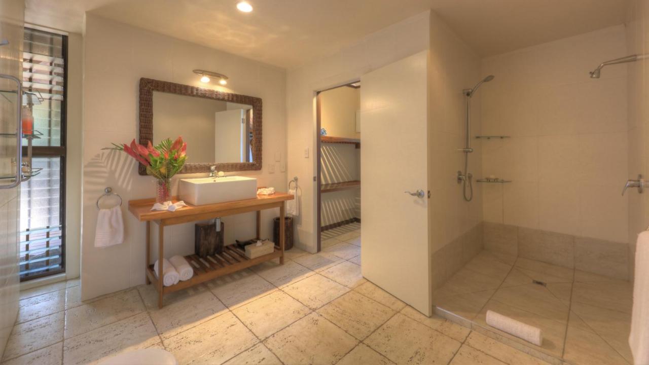 Sea Change Villas photo