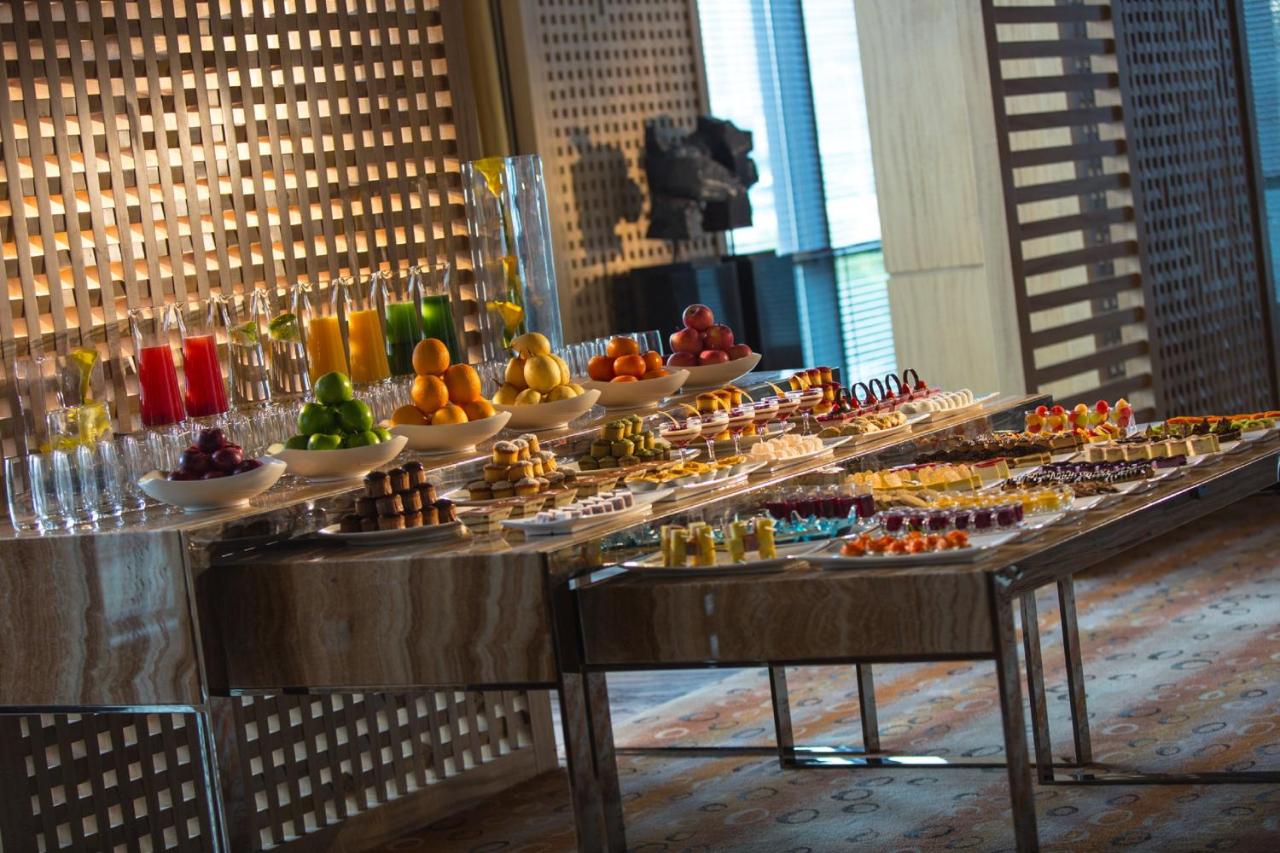 Radisson Collection Hotel, Yangtze Shanghai photo