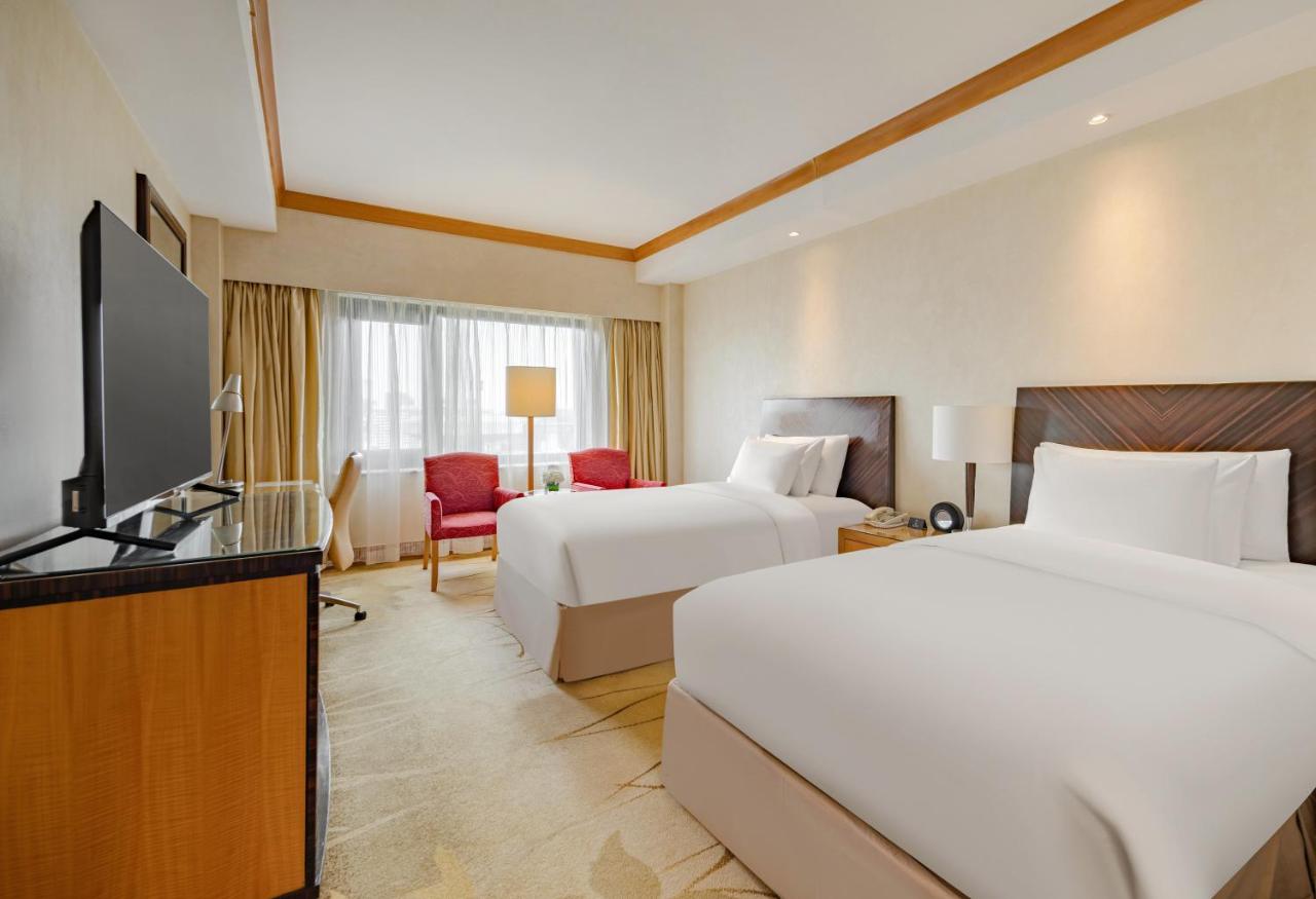 Radisson Collection Hotel, Yangtze Shanghai photo