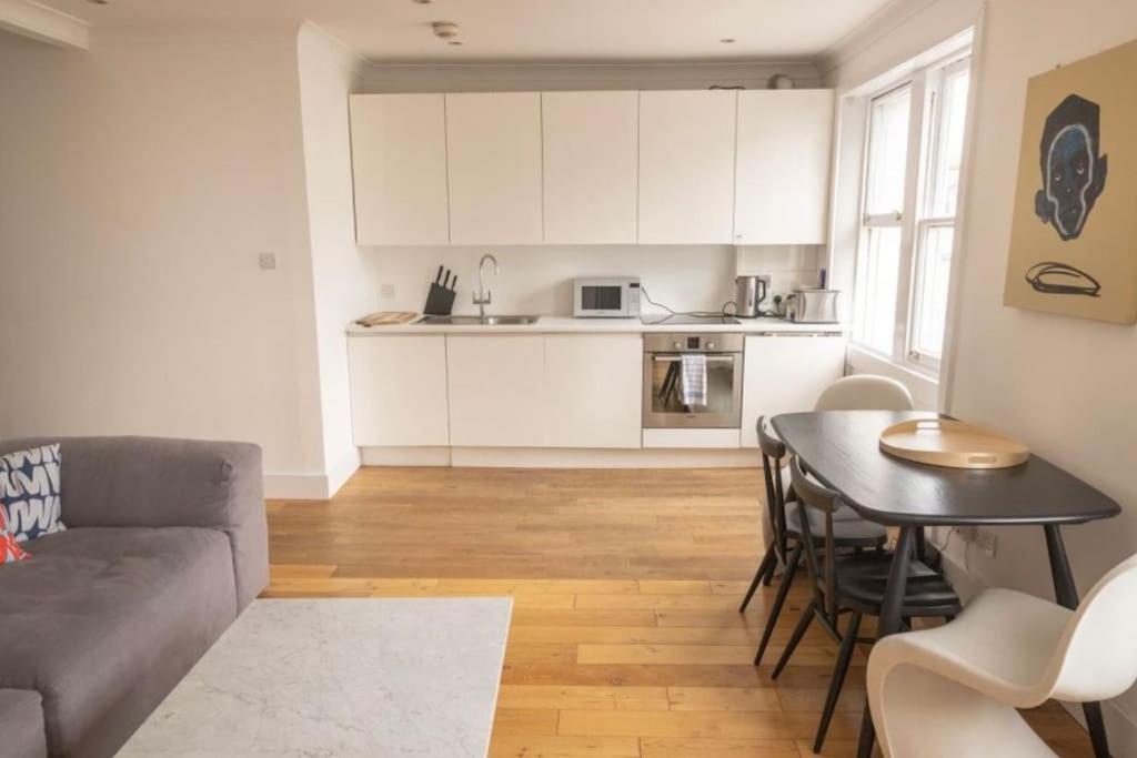Cool, Quiet Notting Hill 2 BED APT - 4