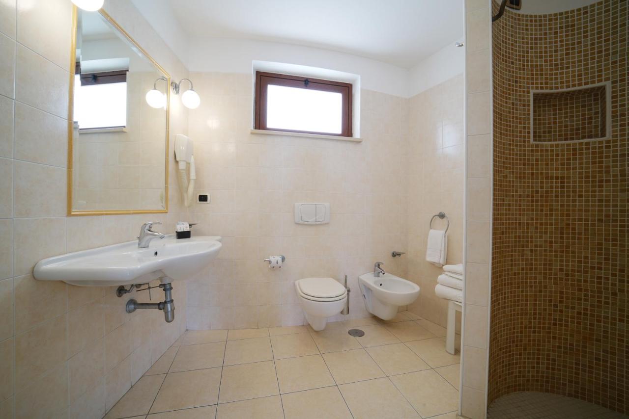 Hotel Scoglio Del Leone photo