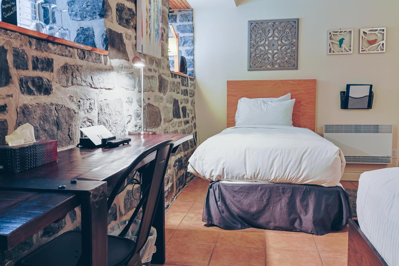 Auberge aux Deux Lions photo