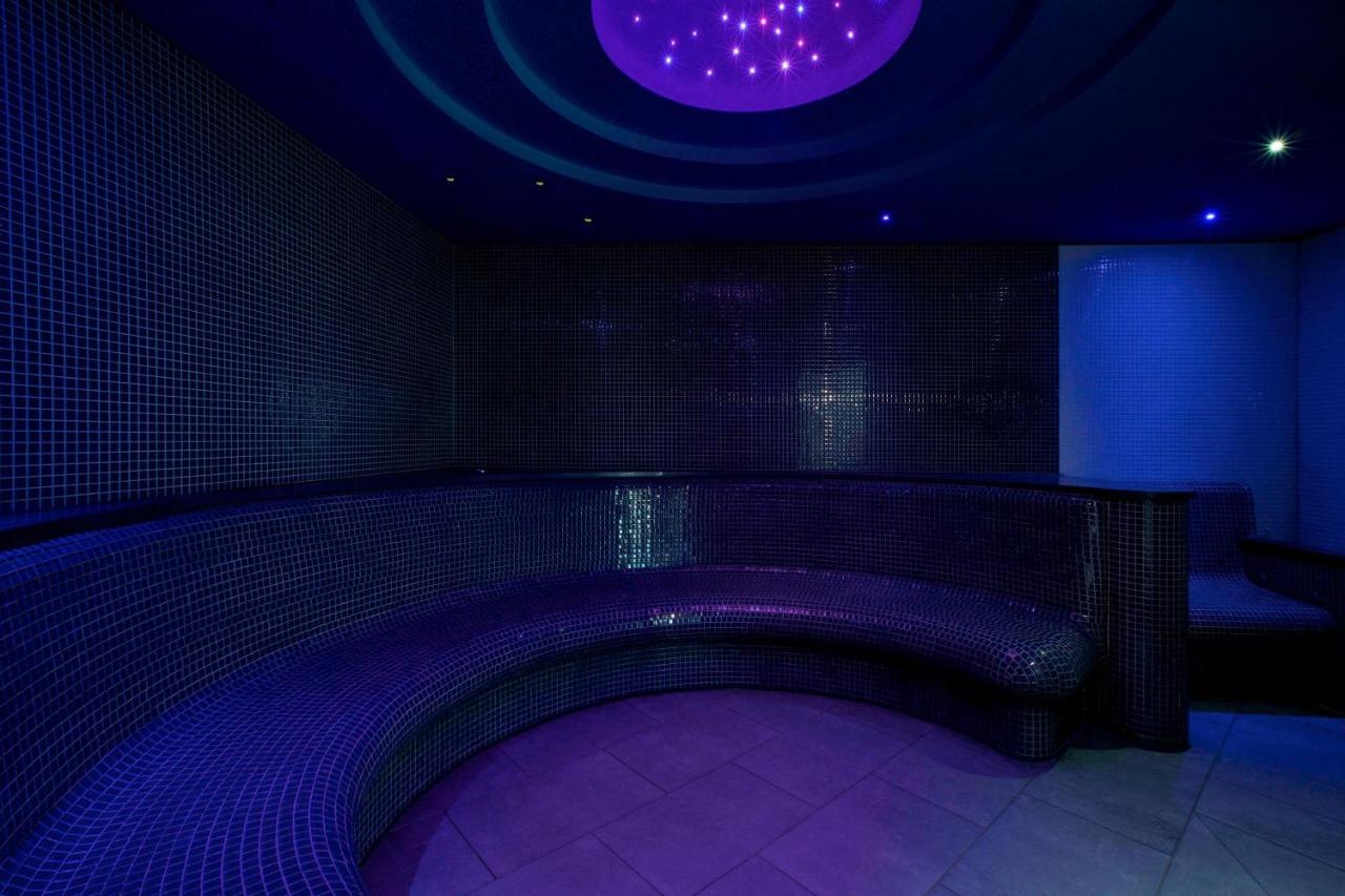 London Marriott Hotel Twickenham photo